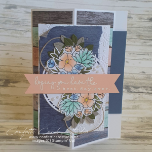 Read more about the article How To Make A Standing Easel Fun Fold Card