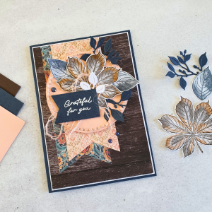 Read more about the article Artistic Leaves Card Using Layers and Textures