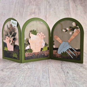 Read more about the article Arch Tri-Fold Garden Card